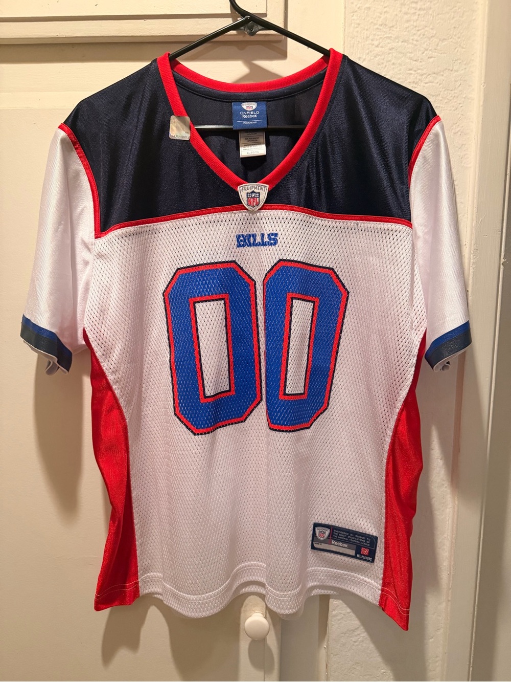 Woman’s vintage 2000s Buffalo Bills Reebok NFL jersey XL
